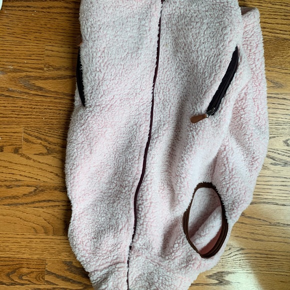 Cozy Sherpa best - Picture 3 of 3